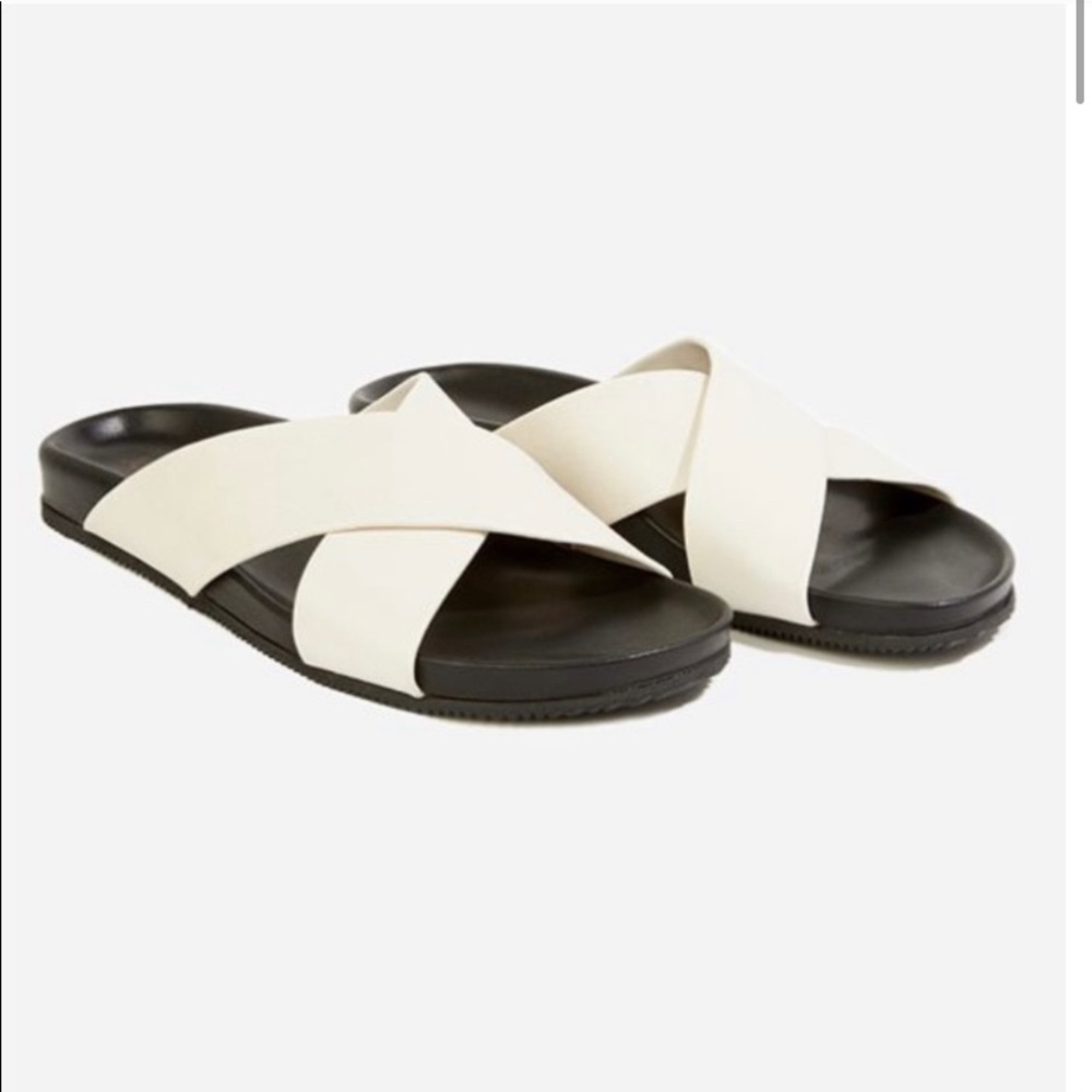 Johnny Was Off White Leather Chiara Sandals Sz 40